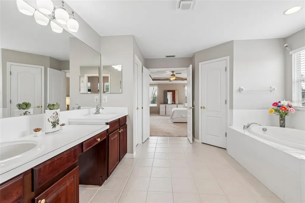 4121 Balington Drive Valrico FL 33596