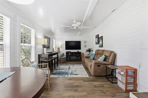 710 SW 77th Terrace Gainesville FL 32607