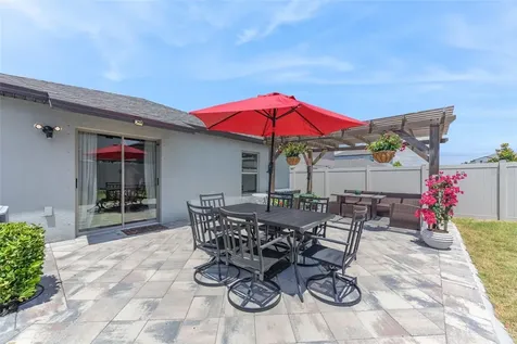 7235 Salt River Avenue Sun City Center FL 33573