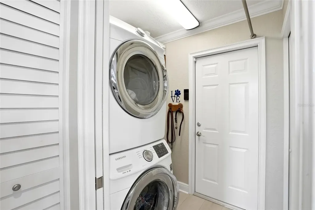 5015 Bridgeport Drive Safety Harbor FL 34695