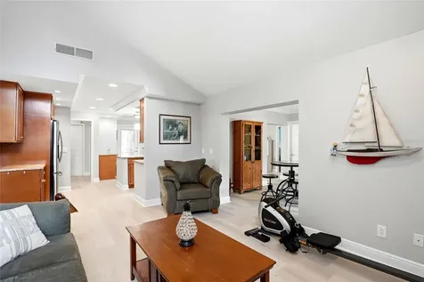 5015 Bridgeport Drive Safety Harbor FL 34695