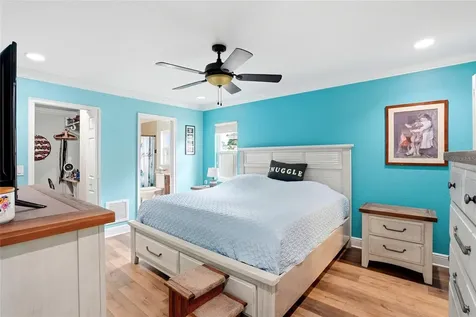 5015 Bridgeport Drive Safety Harbor FL 34695