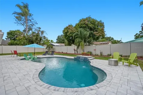 5015 Bridgeport Drive Safety Harbor FL 34695