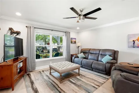 5015 Bridgeport Drive Safety Harbor FL 34695