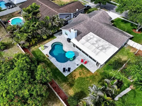 5015 Bridgeport Drive Safety Harbor FL 34695