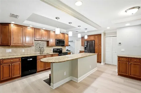 5015 Bridgeport Drive Safety Harbor FL 34695