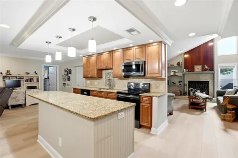 5015 Bridgeport Drive Safety Harbor FL 34695