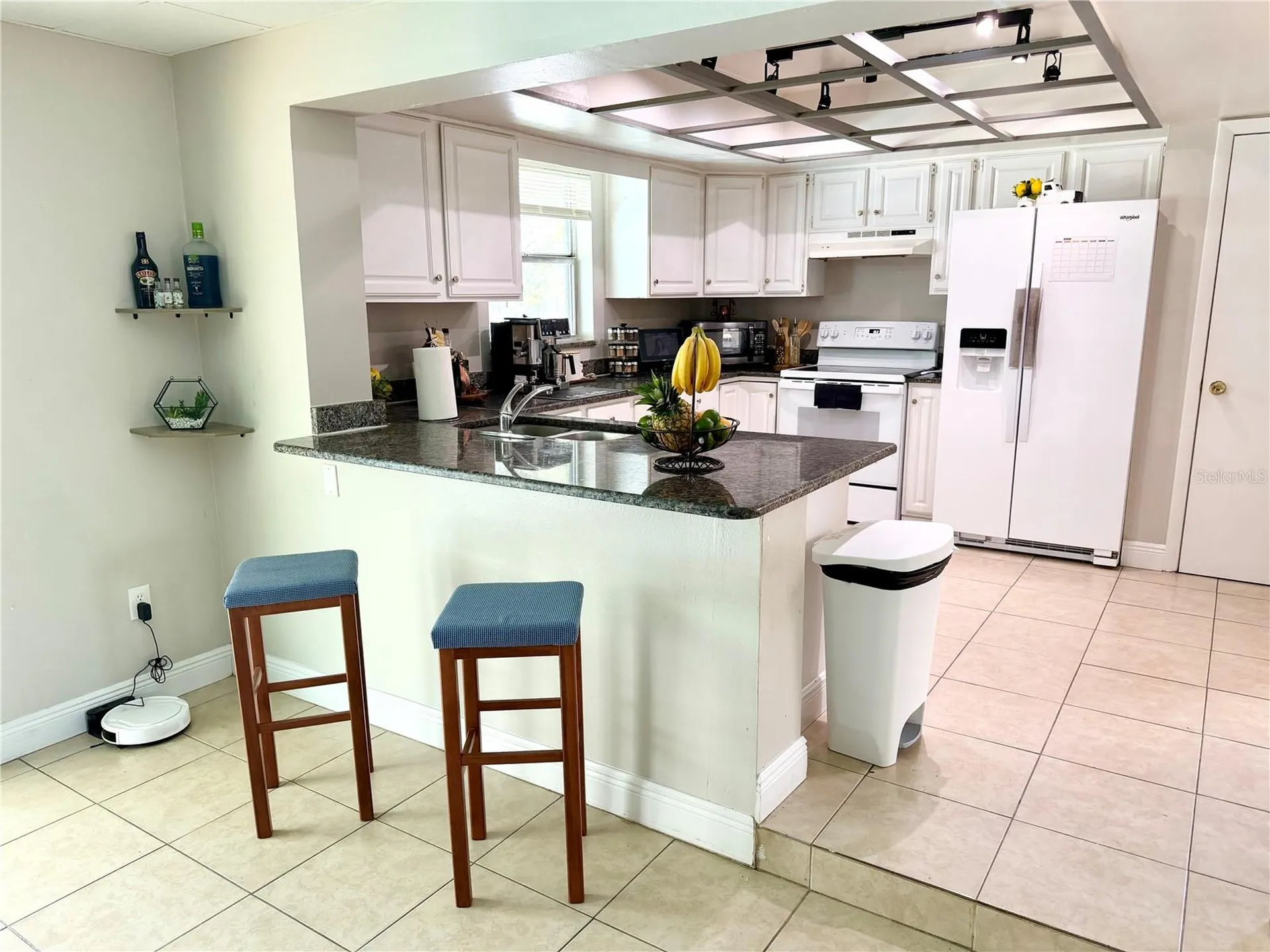 143 Valley Circle Brandon FL 33510