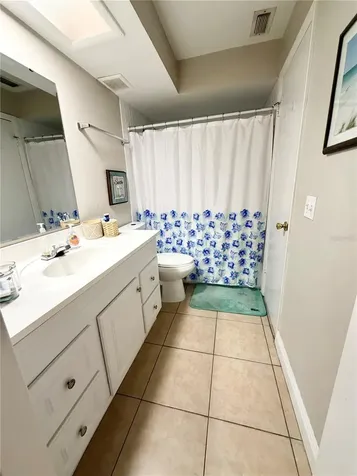 143 Valley Circle Brandon FL 33510