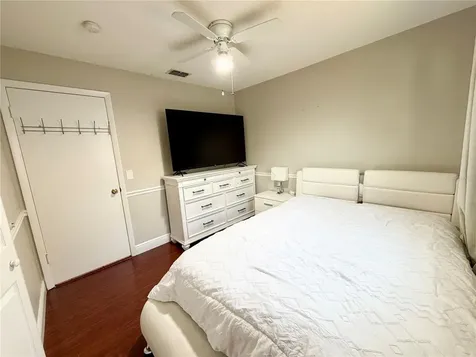 143 Valley Circle Brandon FL 33510