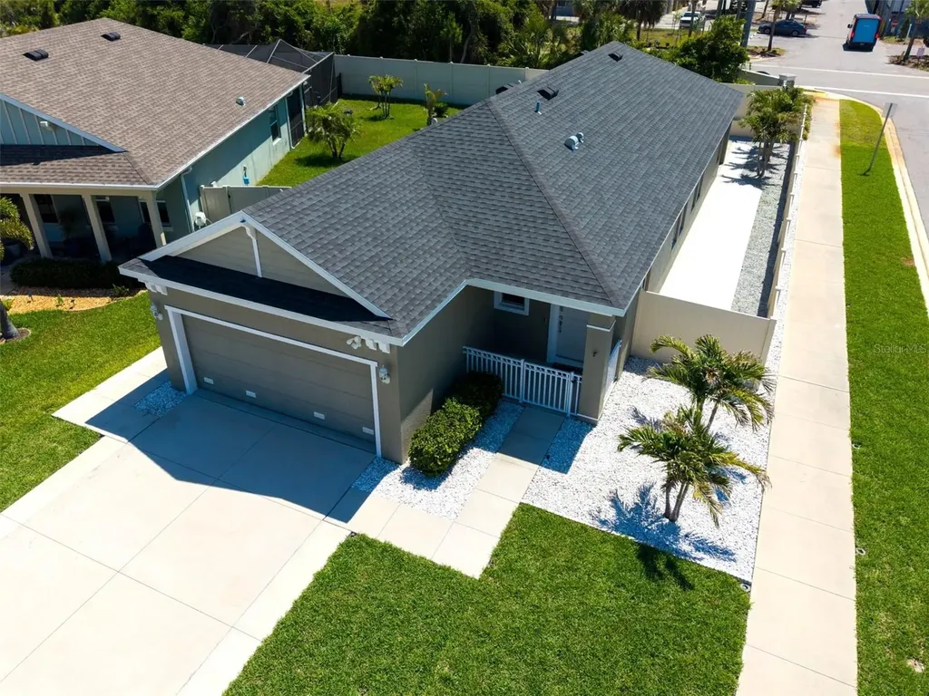 1461 N River Circle Tarpon Springs FL 34689