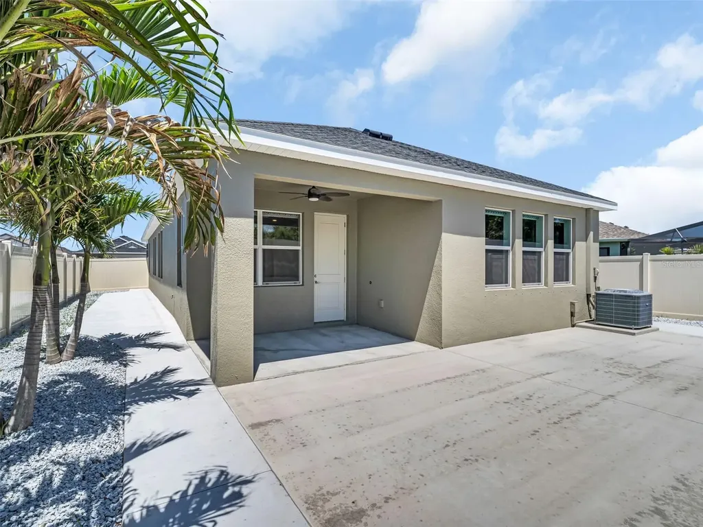 1461 N River Circle Tarpon Springs FL 34689