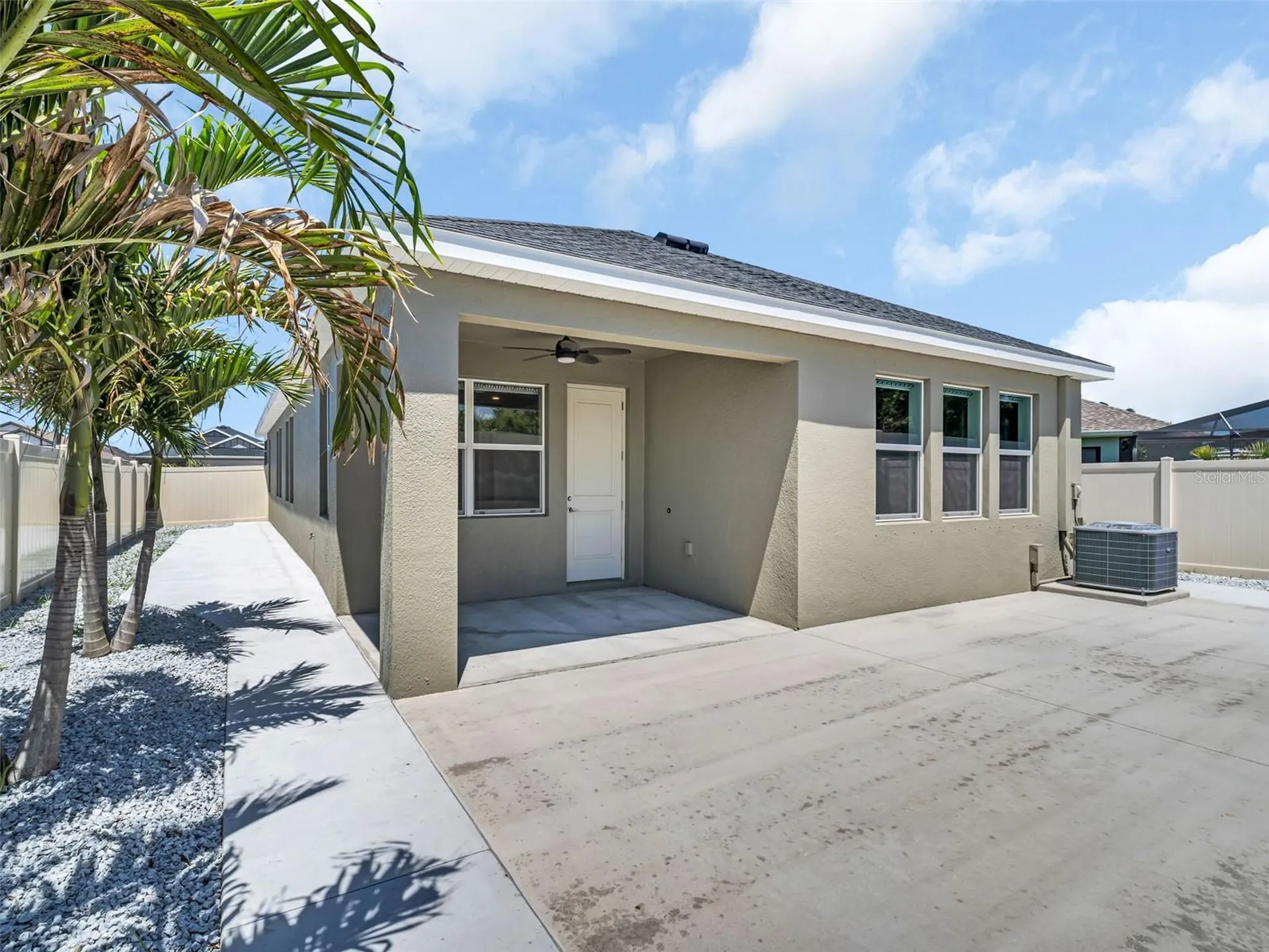 1461 N River Circle Tarpon Springs FL 34689