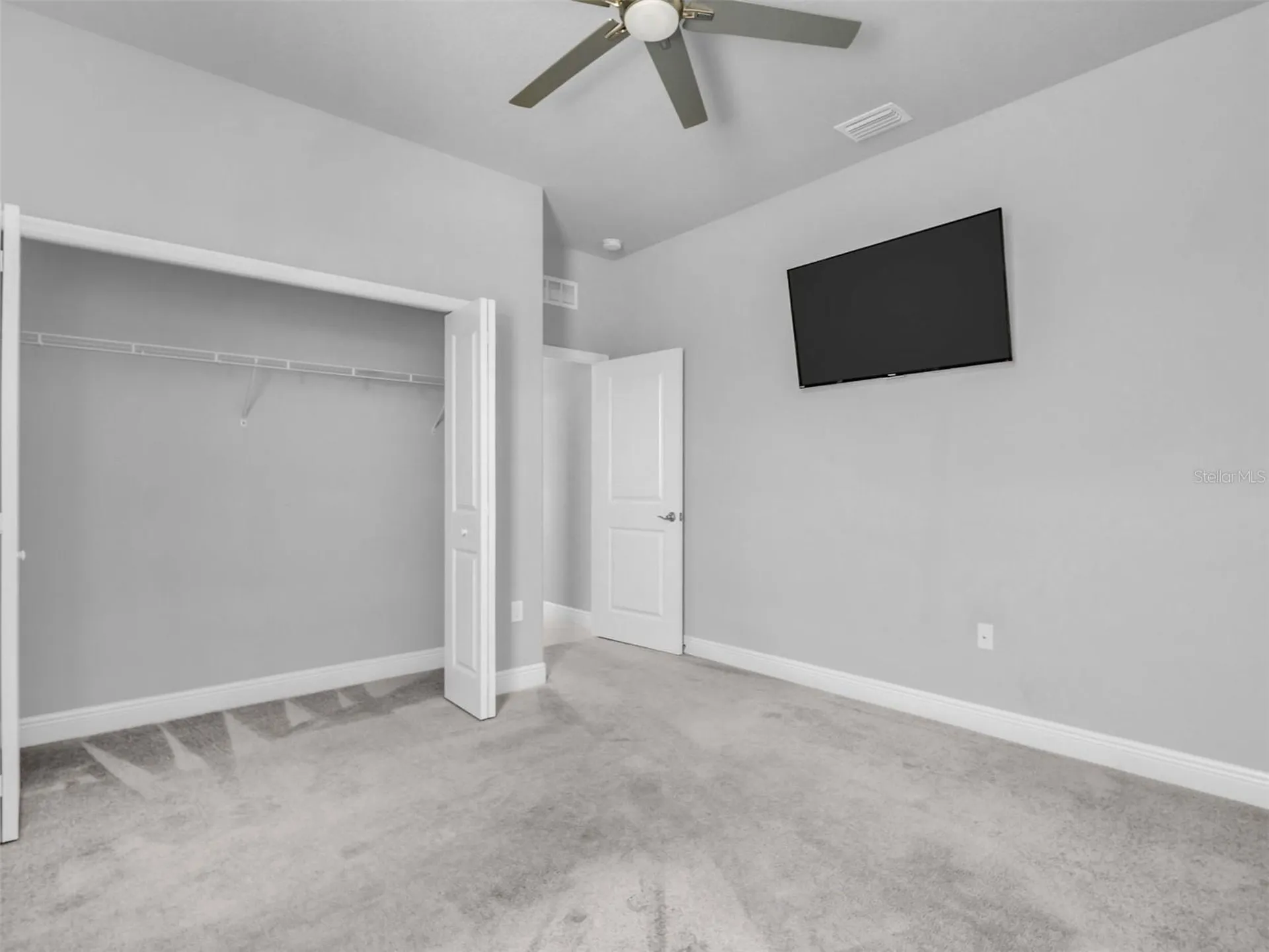 1461 N River Circle Tarpon Springs FL 34689