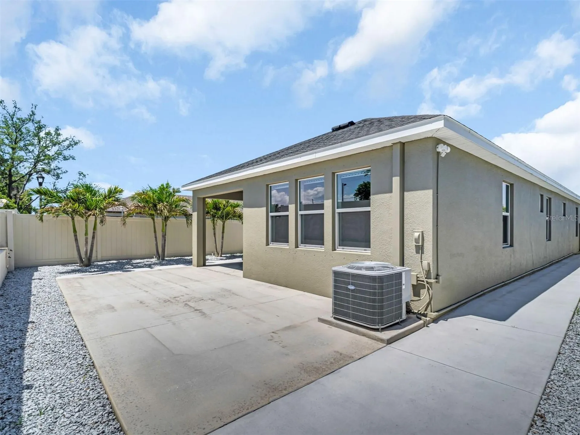 1461 N River Circle Tarpon Springs FL 34689