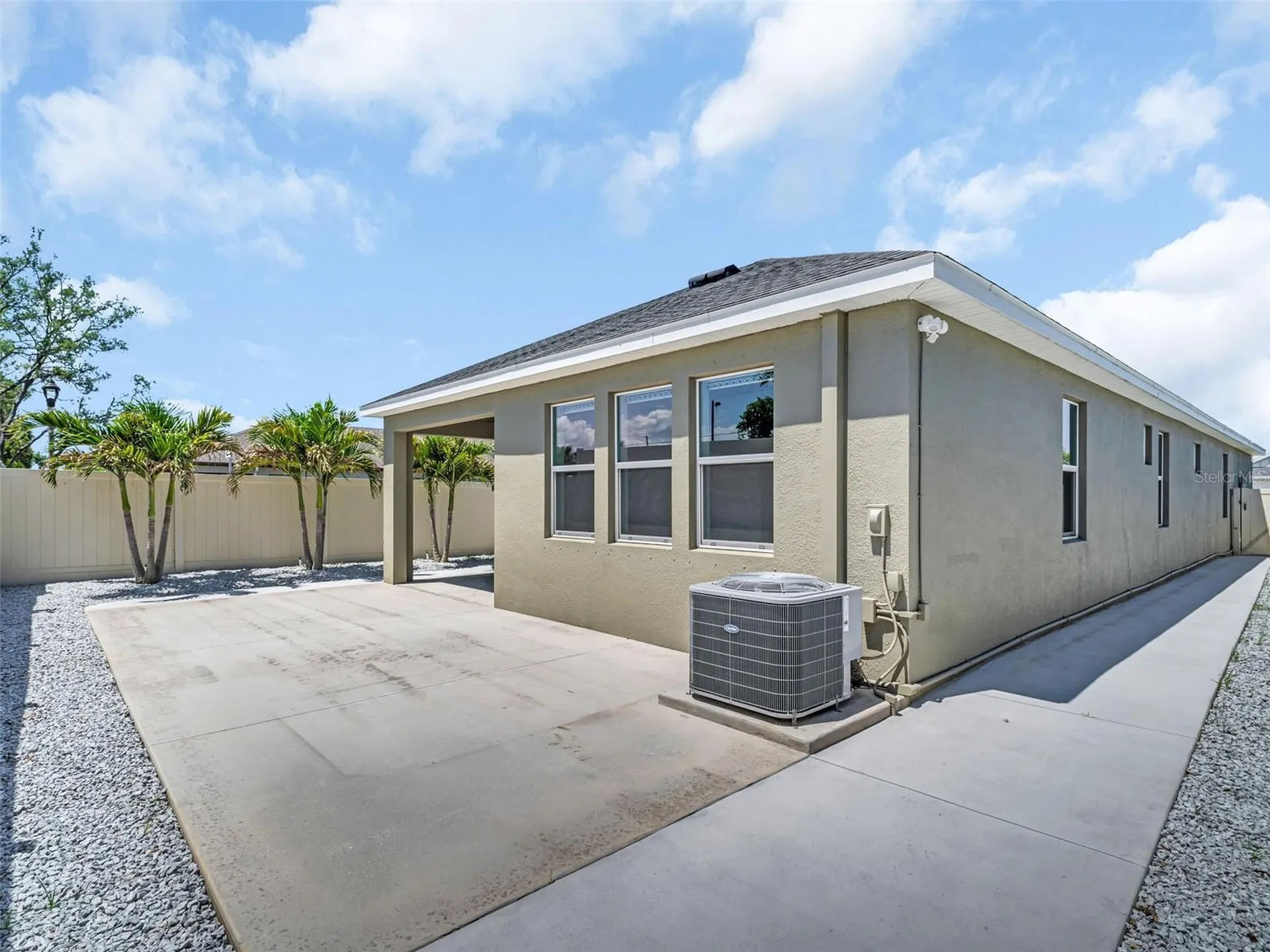 1461 N River Circle Tarpon Springs FL 34689