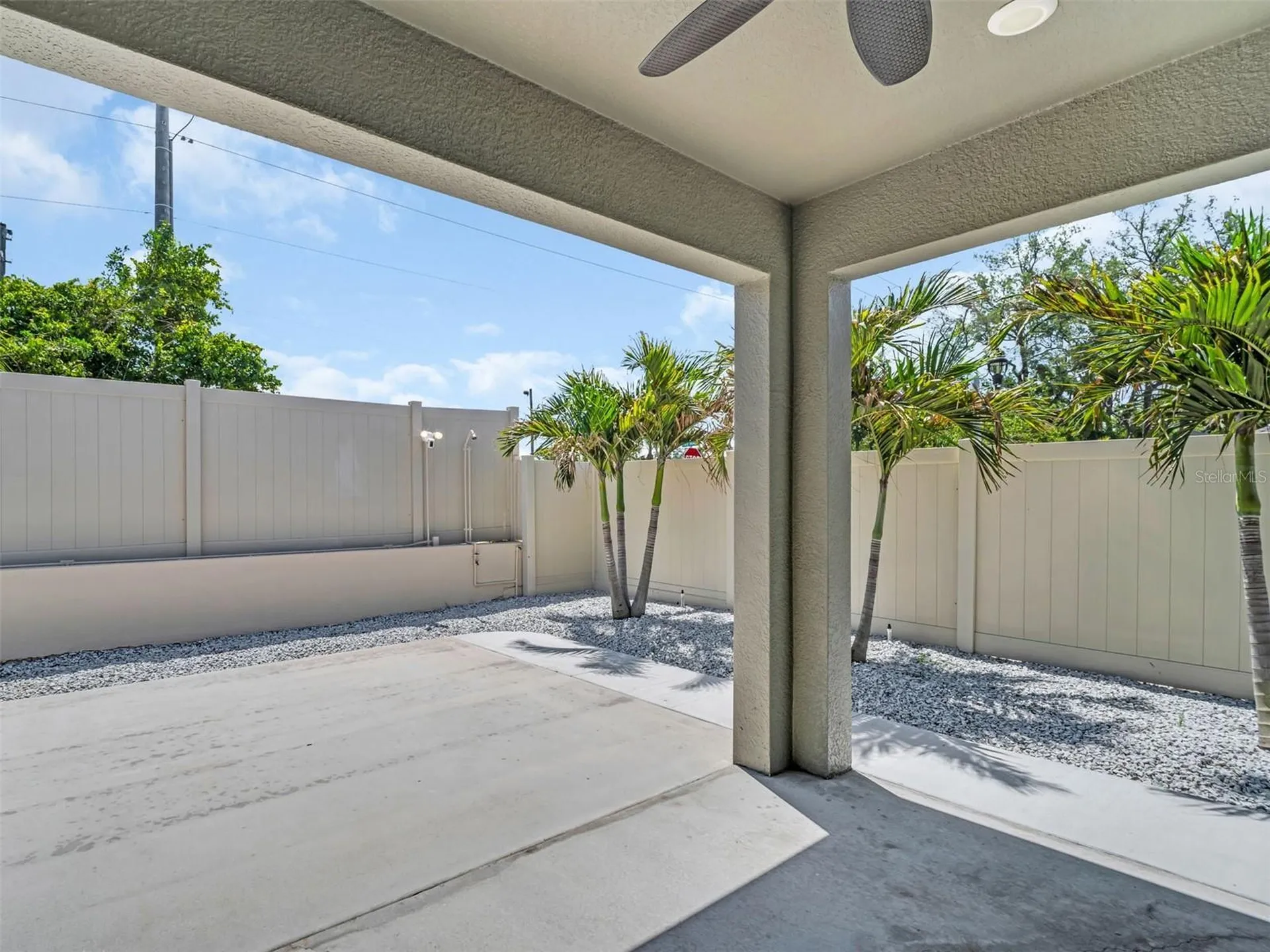 1461 N River Circle Tarpon Springs FL 34689