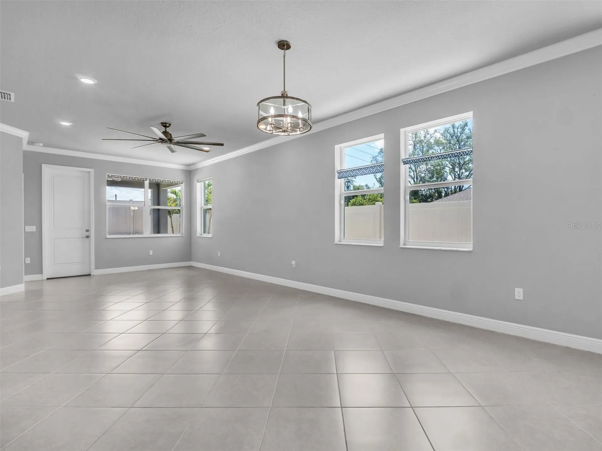 1461 N River Circle Tarpon Springs FL 34689