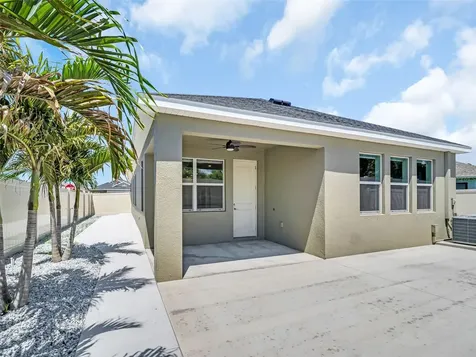 1461 N River Circle Tarpon Springs FL 34689