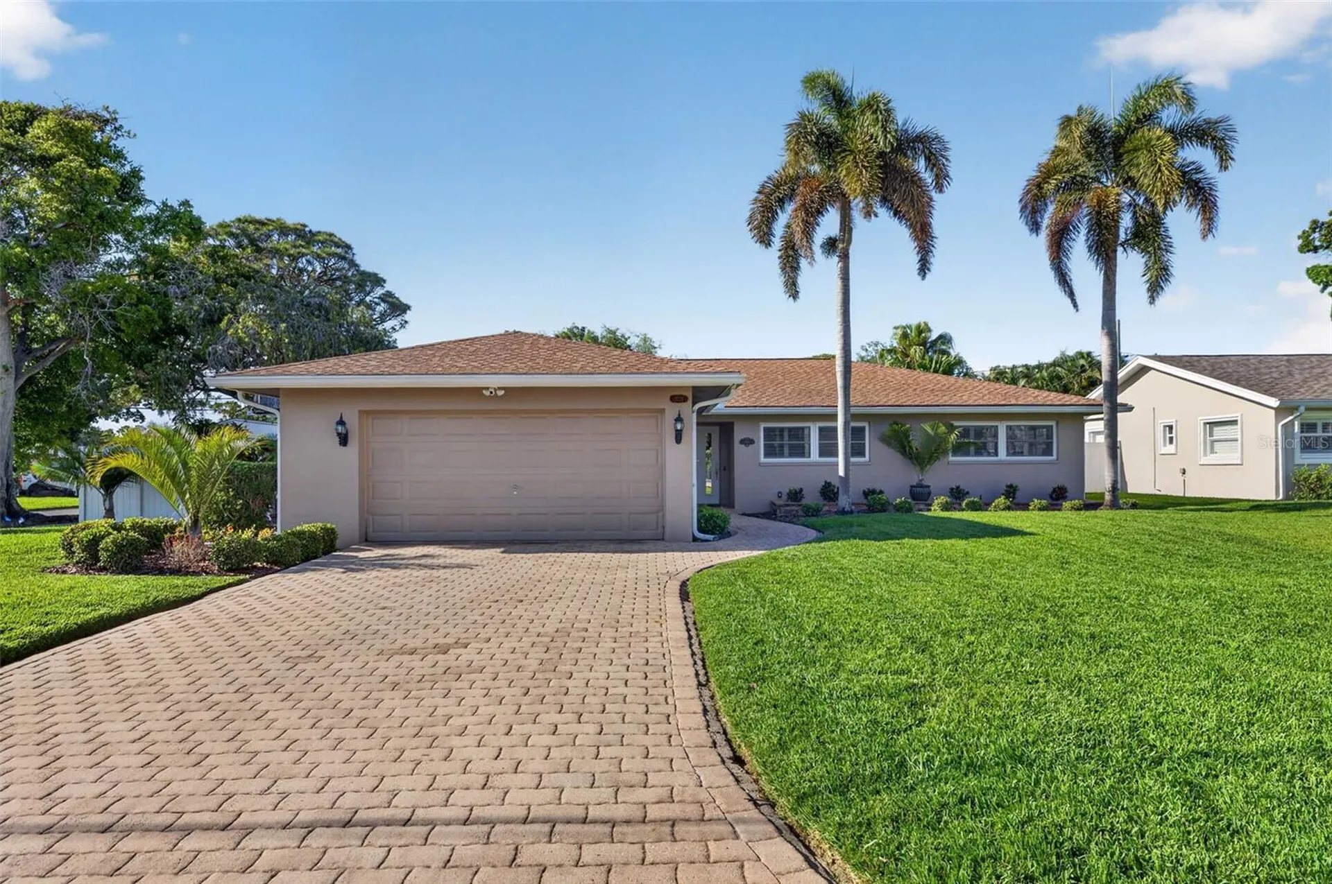 1501 N Dakota Avenue NE St Petersburg FL 33703