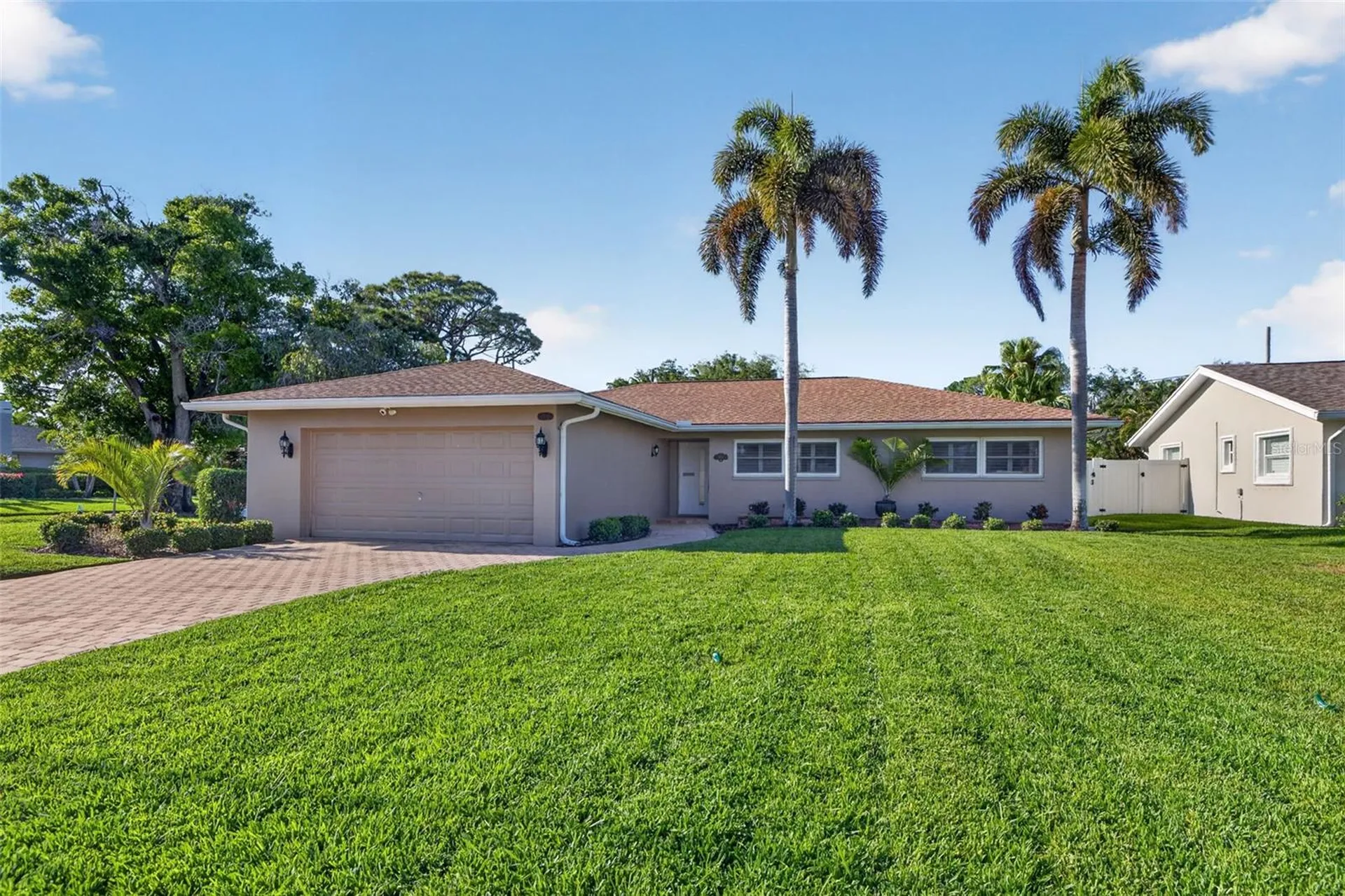 1501 N Dakota Avenue NE St Petersburg FL 33703