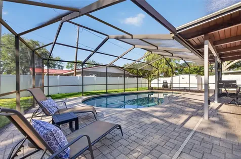 1501 N Dakota Avenue NE St Petersburg FL 33703