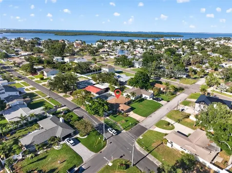 1501 N Dakota Avenue NE St Petersburg FL 33703