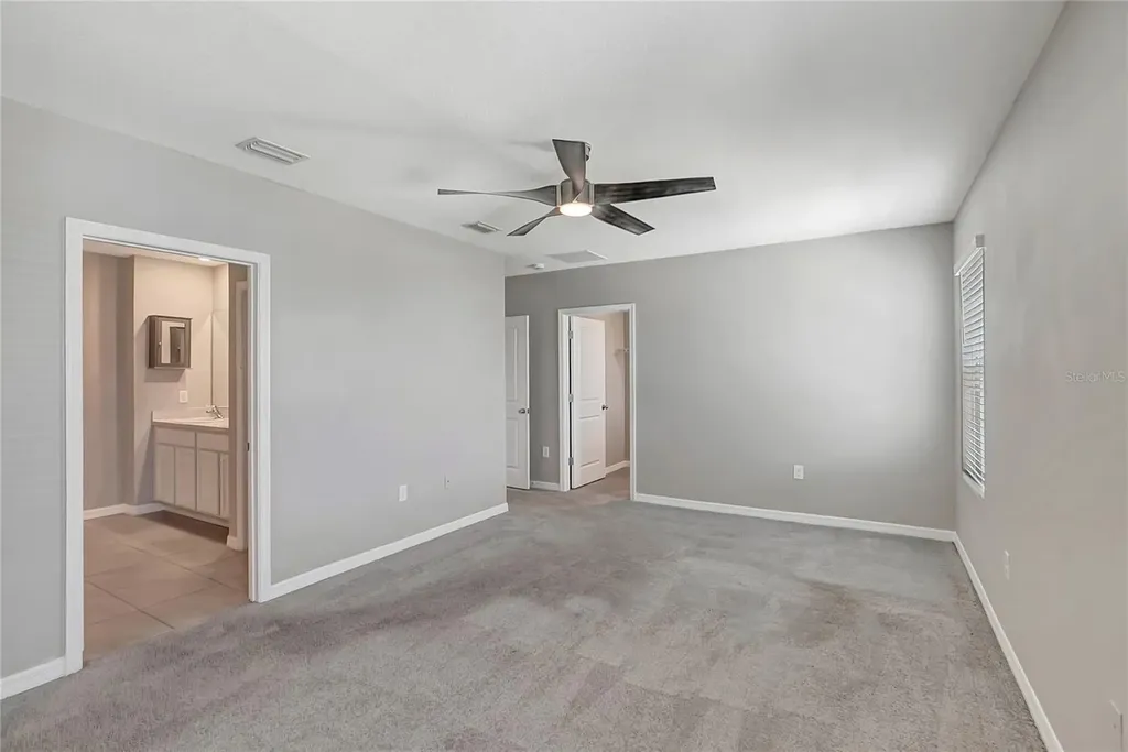17038 Wave Tressle Place Wimauma FL 33598