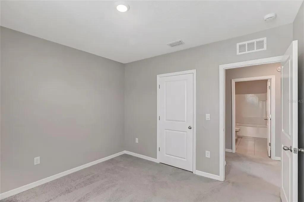17038 Wave Tressle Place Wimauma FL 33598