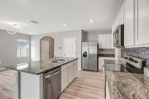 17038 Wave Tressle Place Wimauma FL 33598