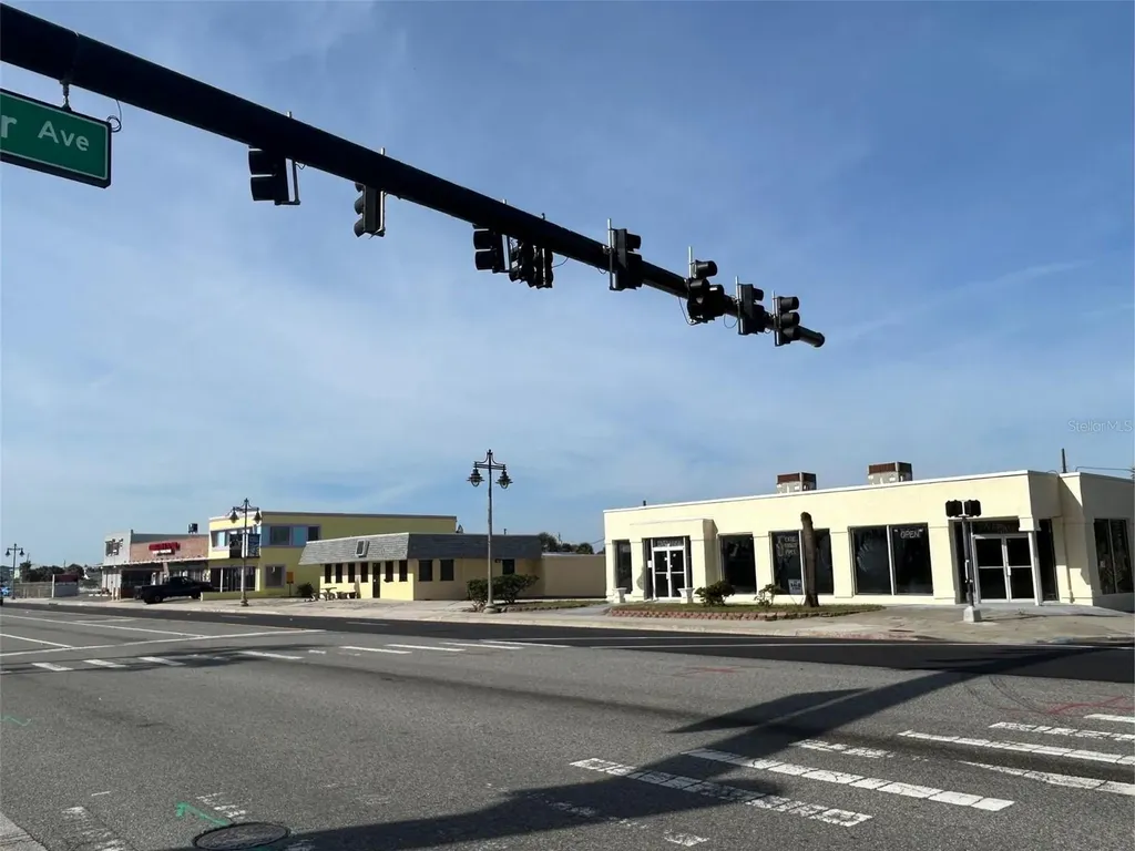 2006 S Atlantic Avenue Daytona Beach FL 32118