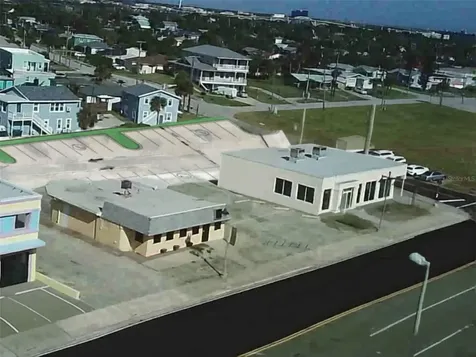 2006 S Atlantic Avenue Daytona Beach FL 32118