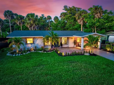 1129 Groveland Avenue Venice FL 34285