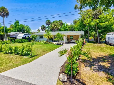 1129 Groveland Avenue Venice FL 34285