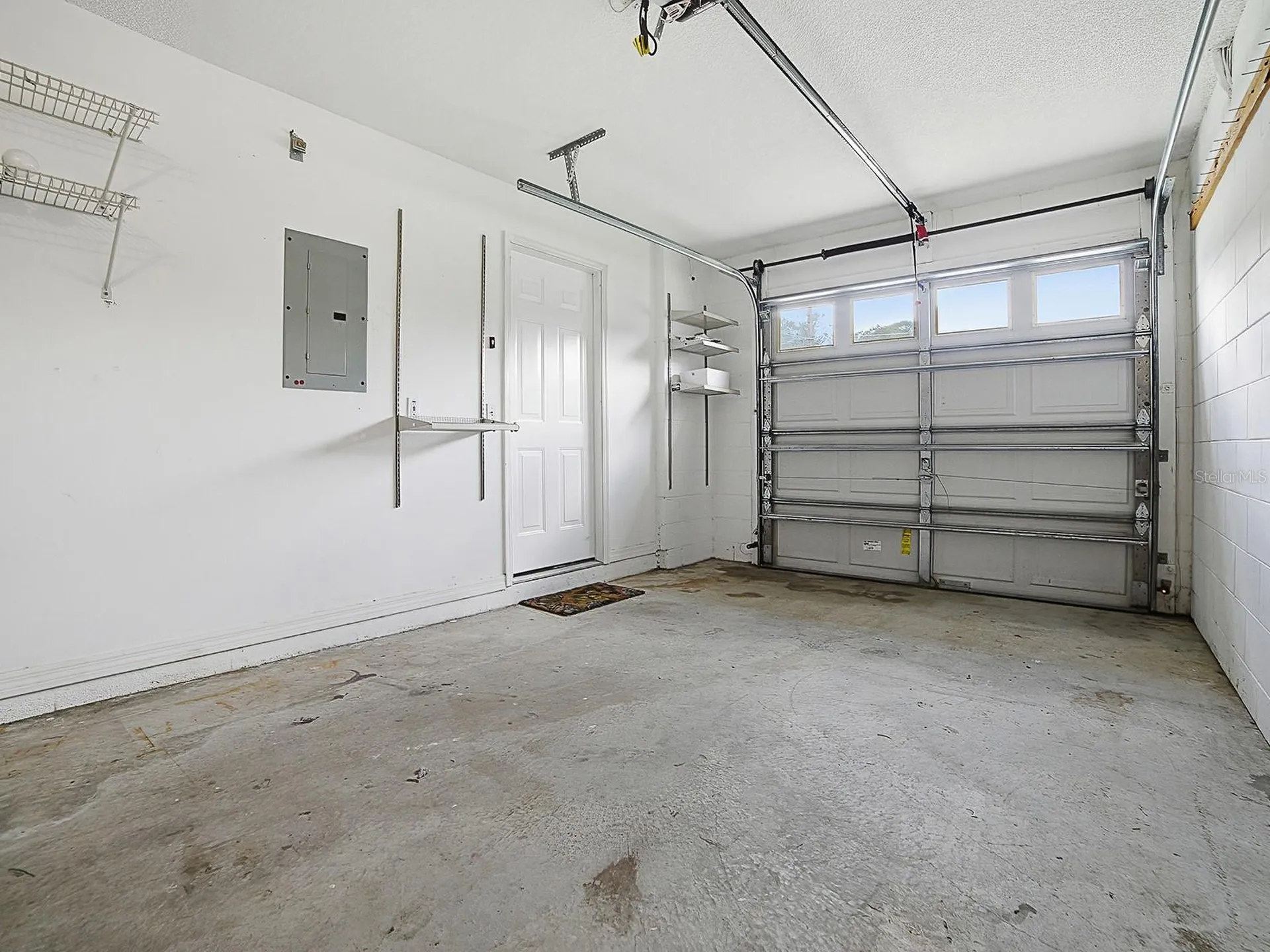 2741 S Brown Avenue Orlando FL 32806