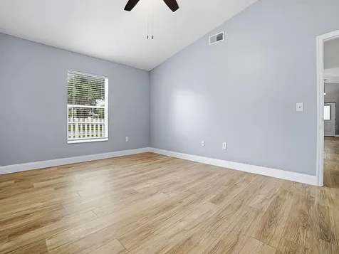 2741 S Brown Avenue Orlando FL 32806