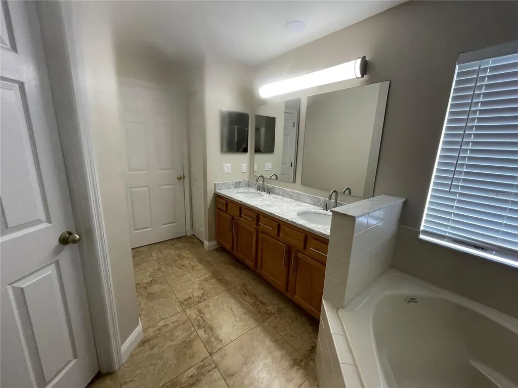 6271 Lightner Drive Orlando FL 32829
