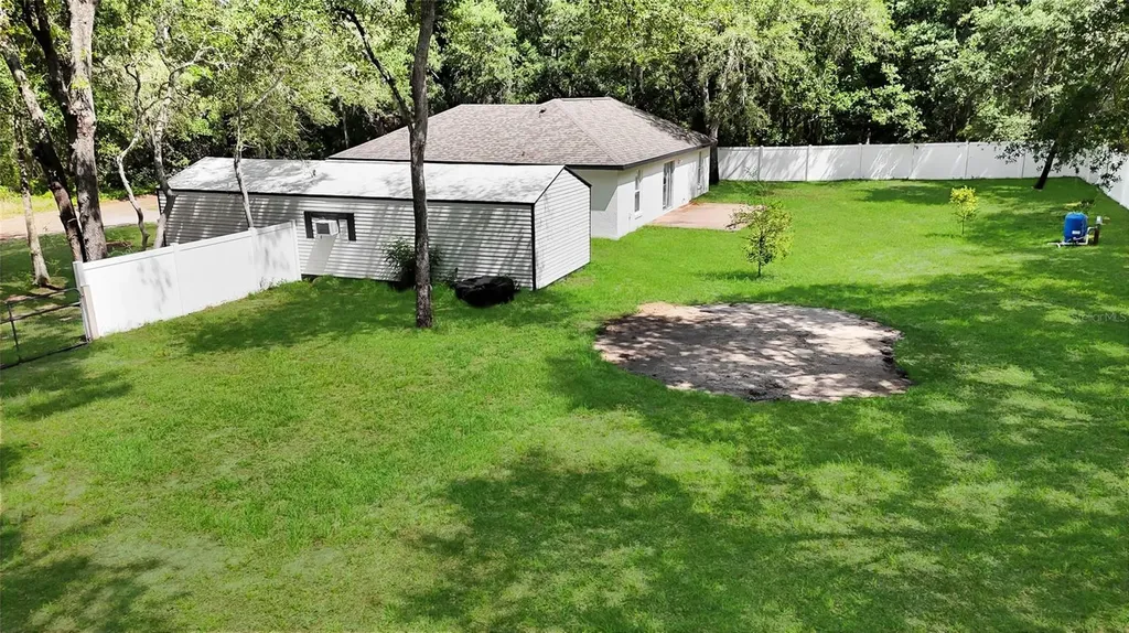 40206 Palm Street Lady Lake FL 32159