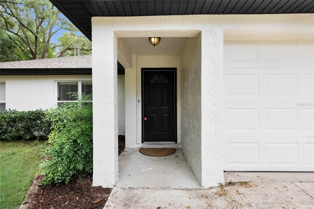 40206 Palm Street Lady Lake FL 32159