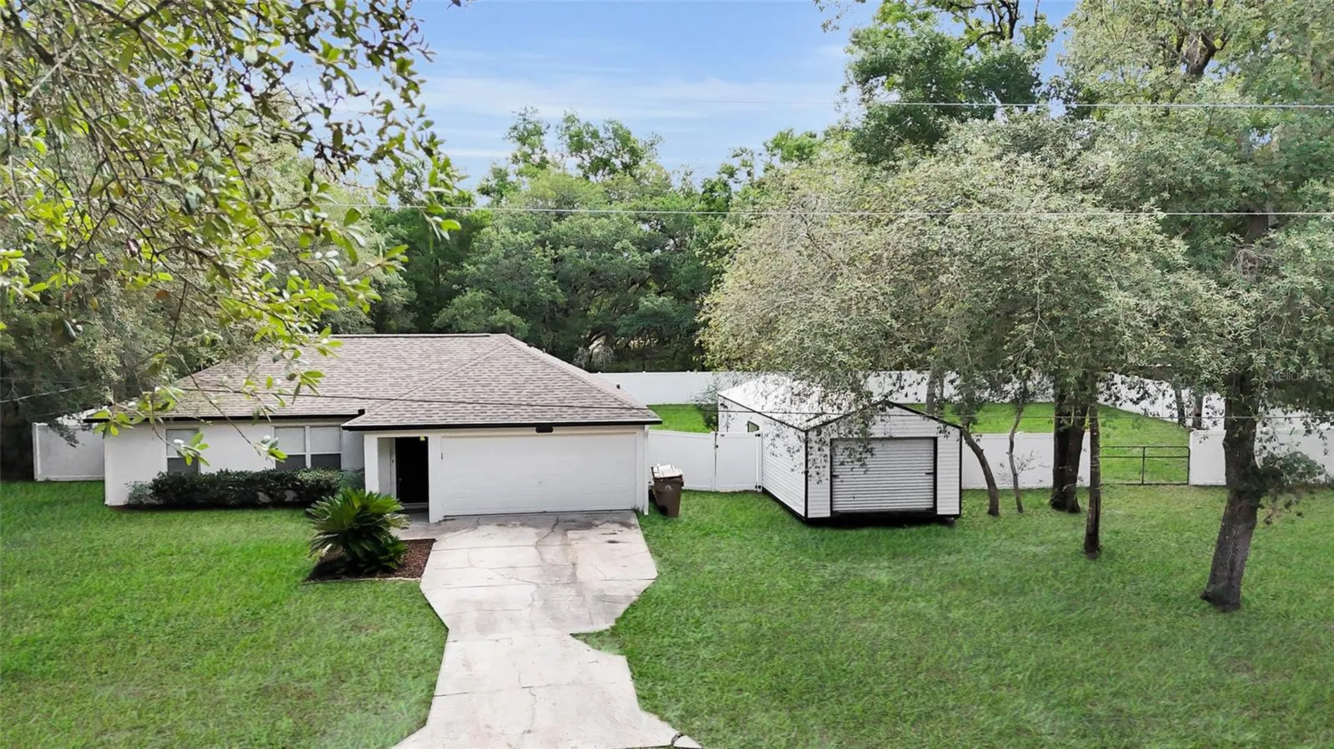 40206 Palm Street Lady Lake FL 32159