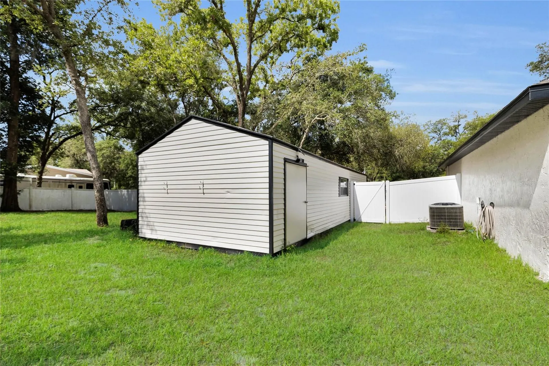 40206 Palm Street Lady Lake FL 32159
