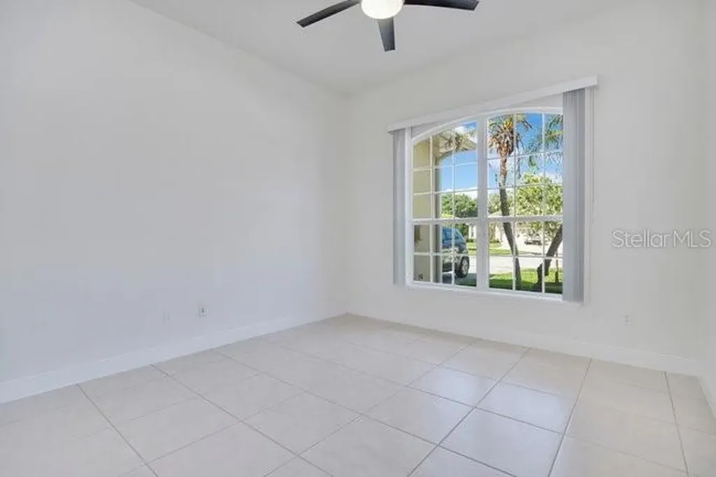 208 Lamonte Point Court Debary FL 32713