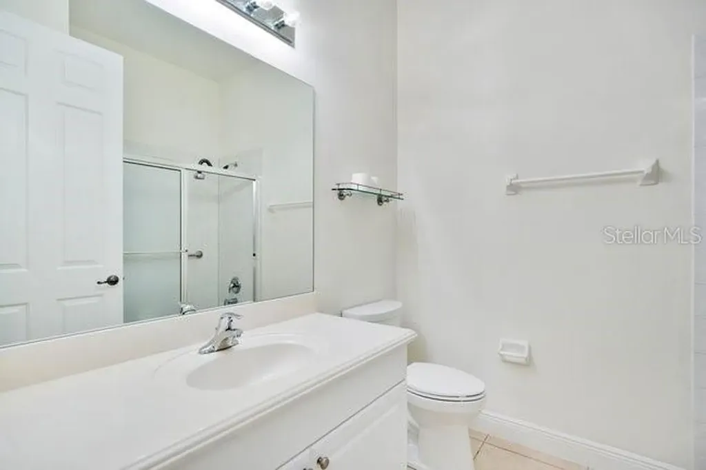 208 Lamonte Point Court Debary FL 32713