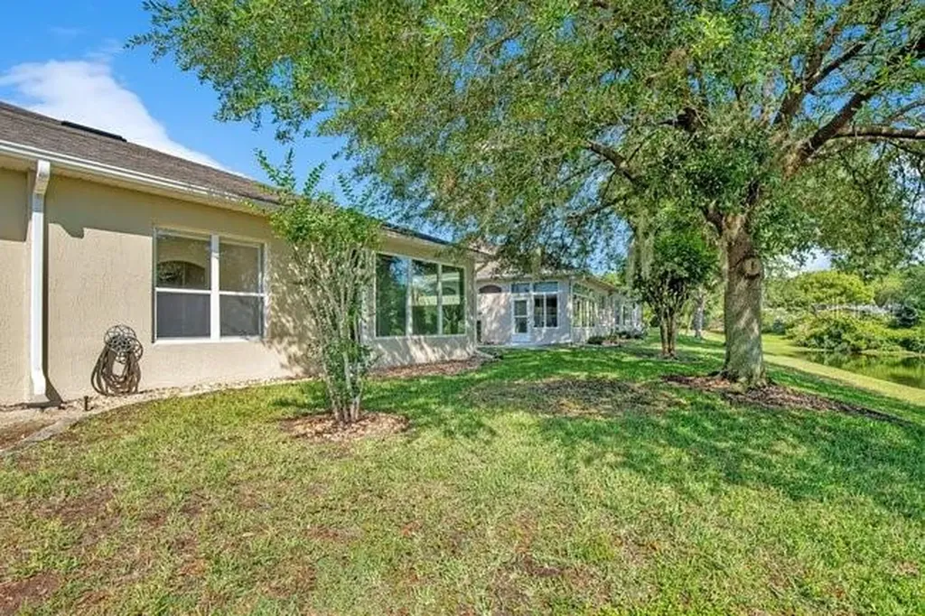 208 Lamonte Point Court Debary FL 32713
