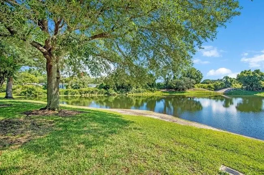 208 Lamonte Point Court Debary FL 32713