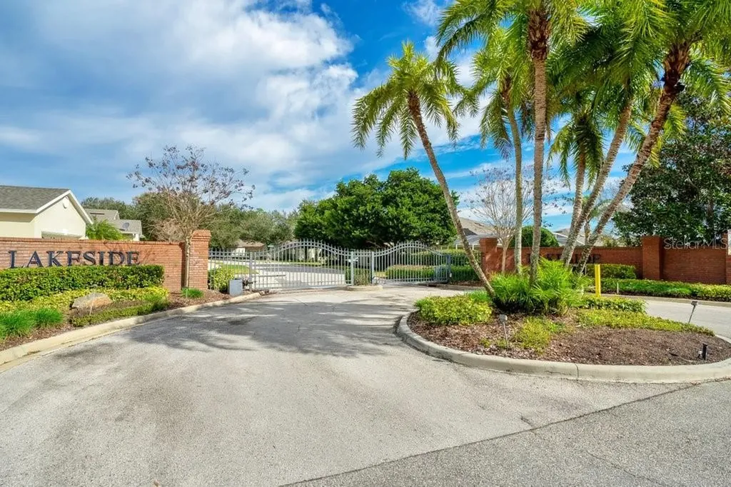 208 Lamonte Point Court Debary FL 32713