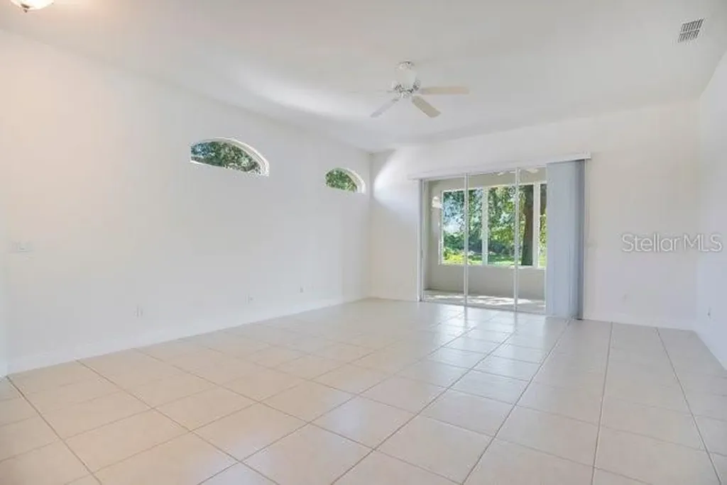 208 Lamonte Point Court Debary FL 32713