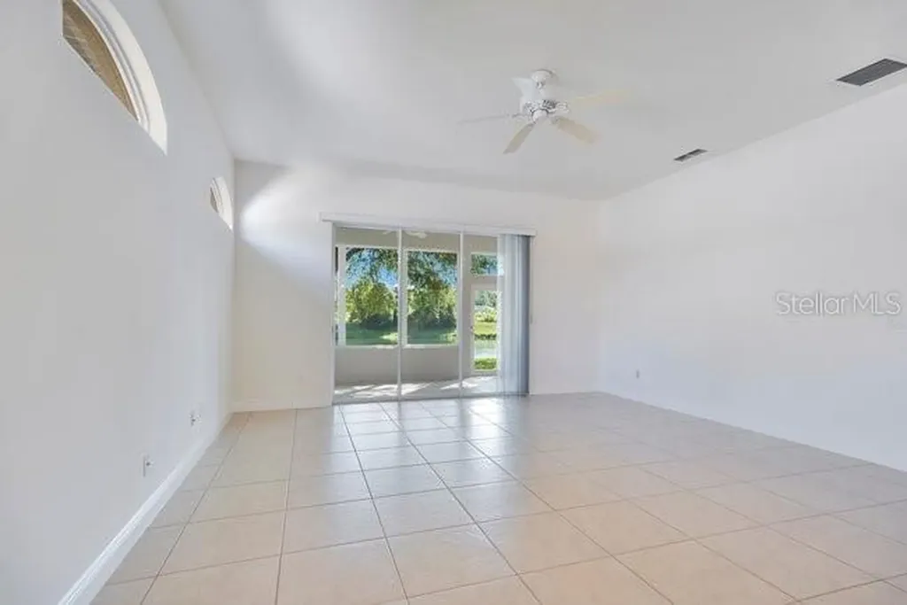 208 Lamonte Point Court Debary FL 32713