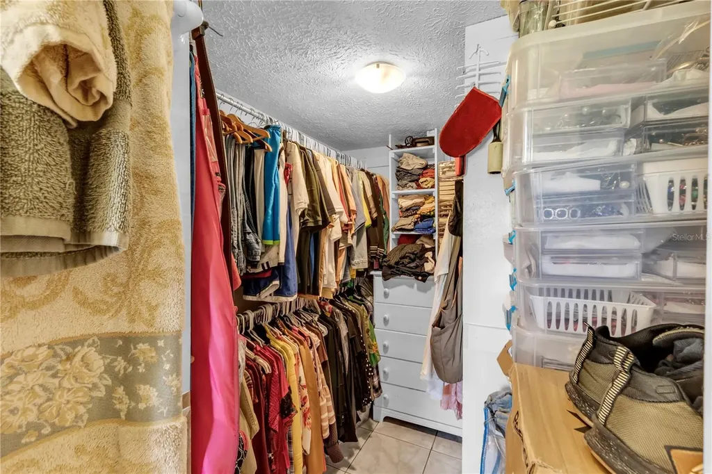 13610 Acker Road Dover FL 33527