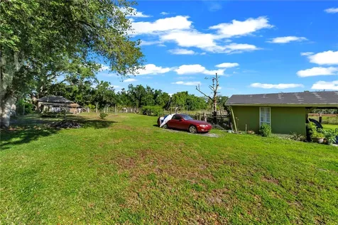 13610 Acker Road Dover FL 33527